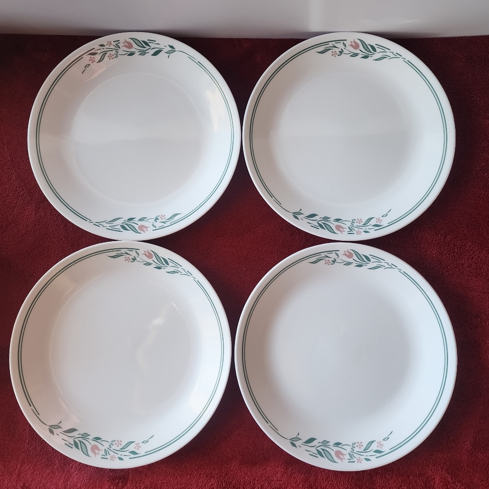 Set of 4 Corelle by Corning, Rosemarie Design. Dinner Plates Made in USA